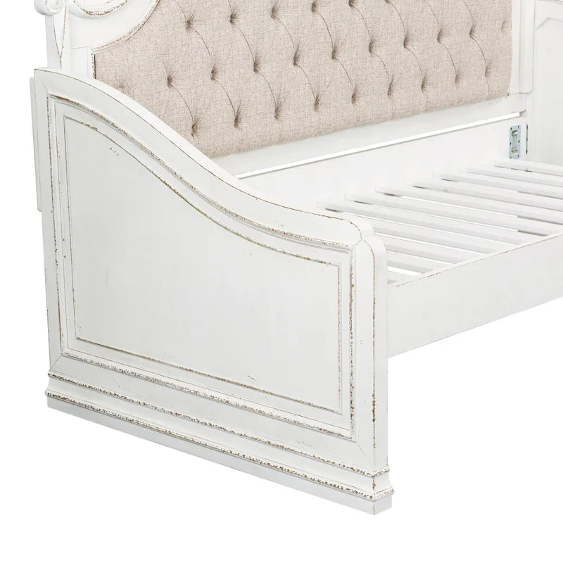 Magnolia Manor Antique White Twin Daybed without Trundle