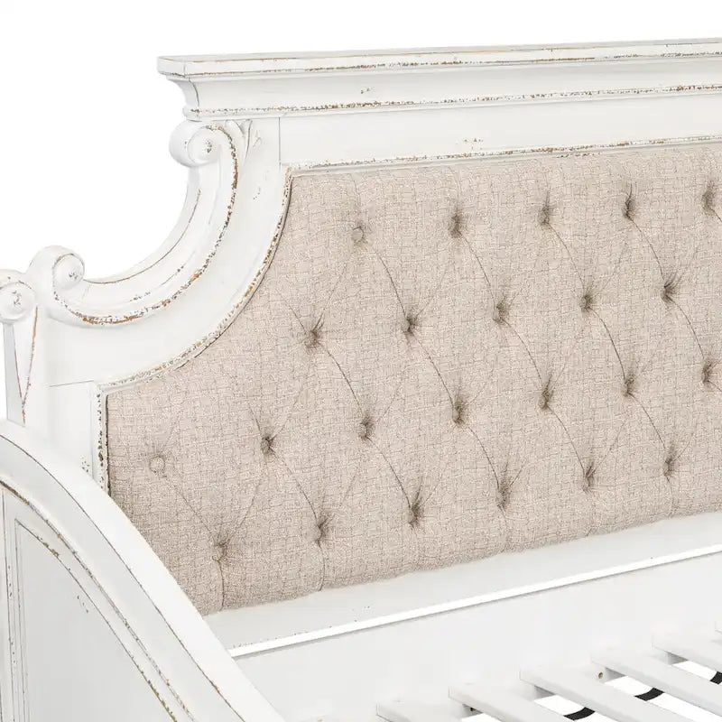 Magnolia Manor Antique White Twin Daybed without Trundle